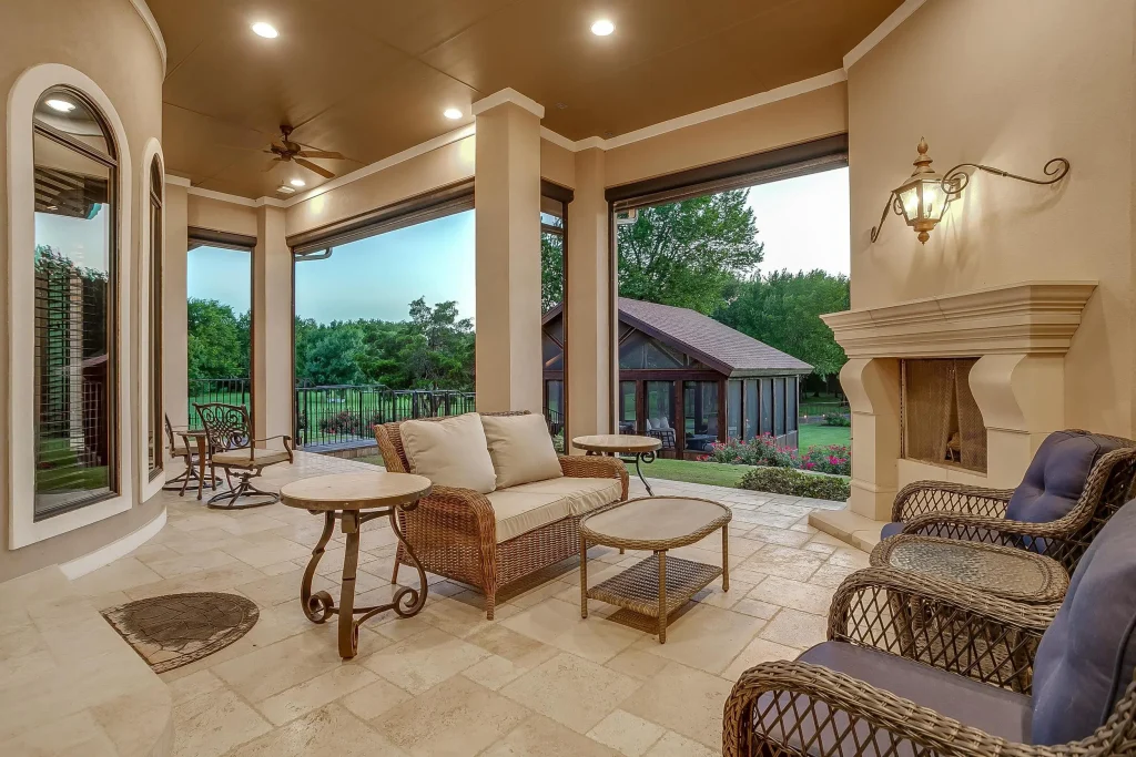 1608 Taylor Bridge Ct - Burleson, TX