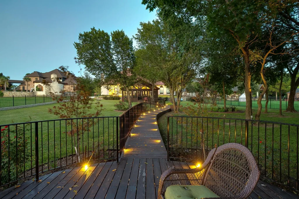 1608 Taylor Bridge Ct - Burleson, TX
