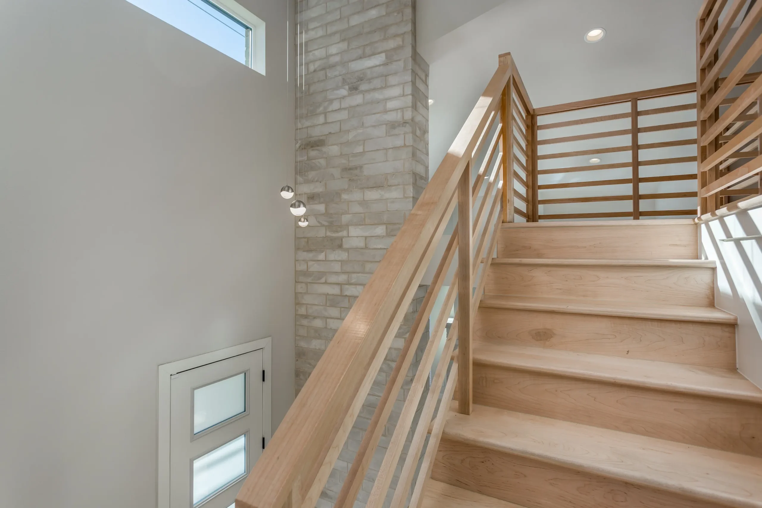 Dallas Townhomes - 2808 Lee St